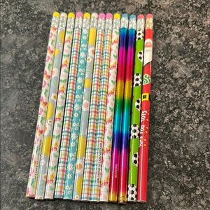 Vibrant Party Pencil Set with Assorted Colors